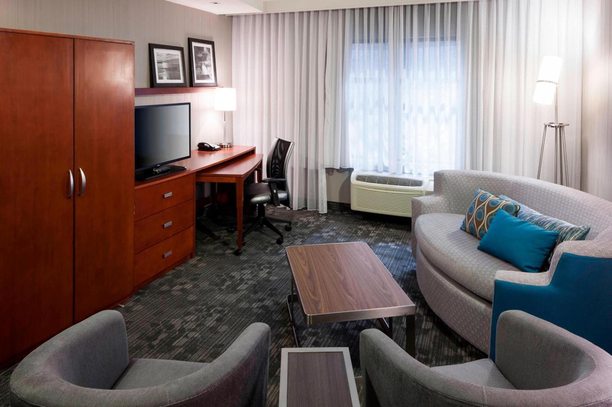 Courtyard By Marriott Santa Clarita Valencia Hotel Exterior foto
