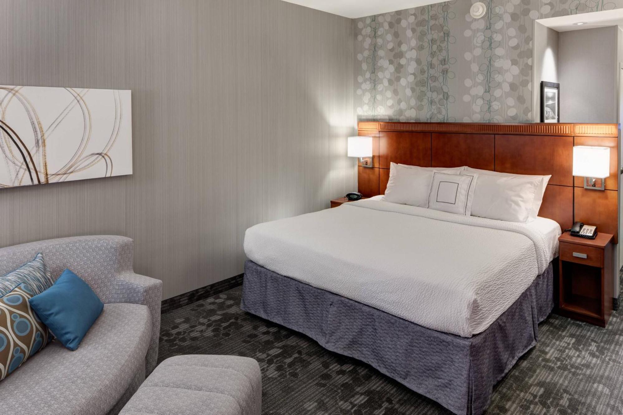 Courtyard By Marriott Santa Clarita Valencia Hotel Exterior foto